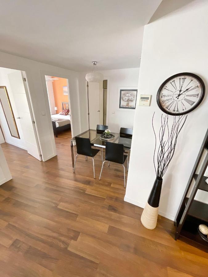 Apartamentos Sevilla Valencia Exterior photo